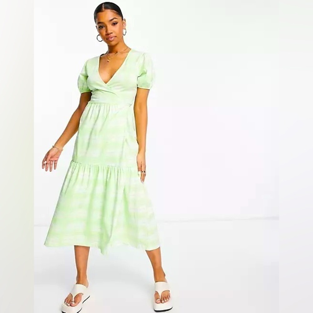 Asos Design Curve Green Tiered Wrap dress with puff sleeve size 12